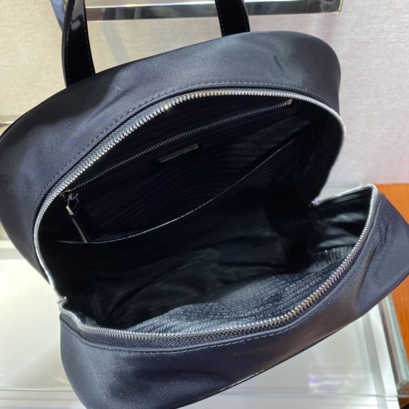 Pra*a backpacks